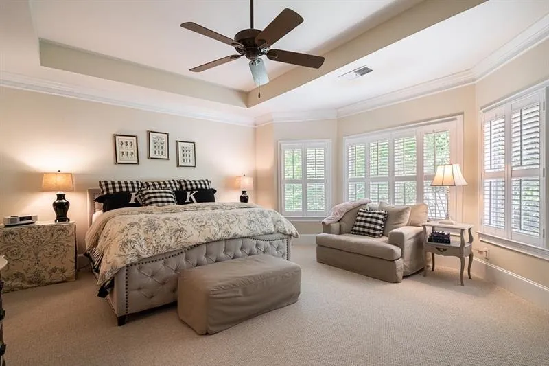 1186 Glenridge Place, Sandy Springs, Georgia 30342, 3 Bedrooms Bedrooms, ,3 BathroomsBathrooms,Residential,Sold,1186 Glenridge Place,6798424
