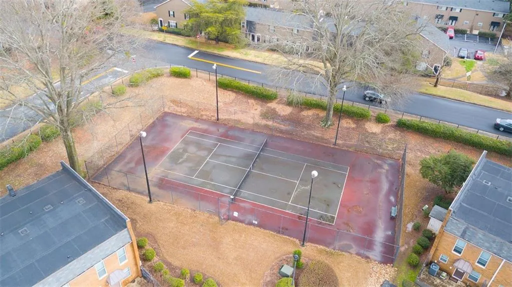 145 N River Drive Unit E, Sandy Springs, Georgia 30350, 2 Bedrooms Bedrooms, ,2 BathroomsBathrooms,Residential,Sold,145 N River Drive Unit E,6680103