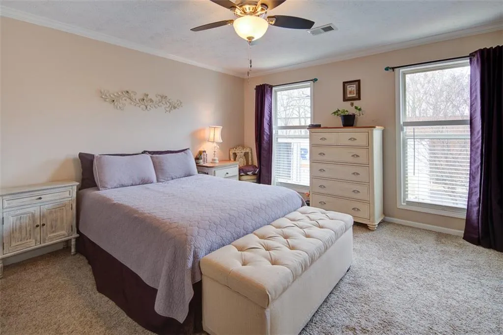 145 N River Drive Unit E, Sandy Springs, Georgia 30350, 2 Bedrooms Bedrooms, ,2 BathroomsBathrooms,Residential,Sold,145 N River Drive Unit E,6680103