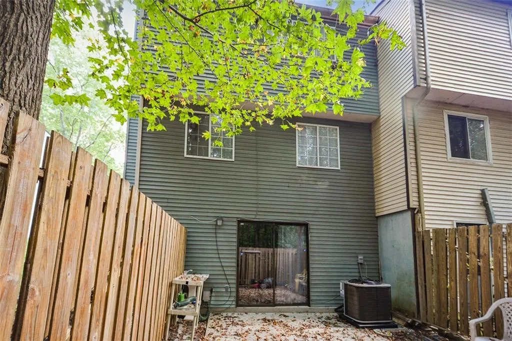 8891 Roberts Drive, Atlanta, Georgia 30350, 3 Bedrooms Bedrooms, ,3 BathroomsBathrooms,Residential,Sold,8891 Roberts Drive,7461616