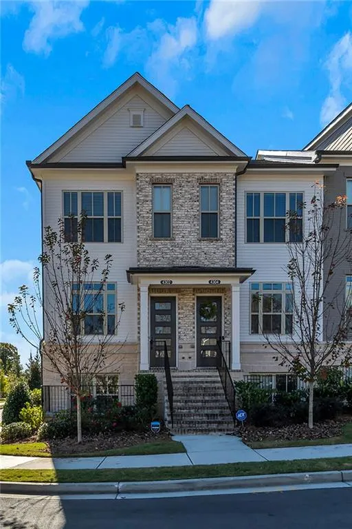 4302 Parkside Place, Atlanta, Georgia 30342, 2 Bedrooms Bedrooms, ,2 BathroomsBathrooms,Residential,Sold,4302 Parkside Place,6810851