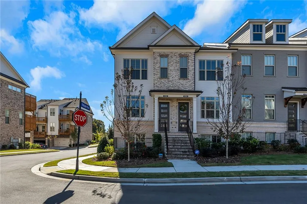 4302 Parkside Place, Atlanta, Georgia 30342, 2 Bedrooms Bedrooms, ,2 BathroomsBathrooms,Residential,Sold,4302 Parkside Place,6810851