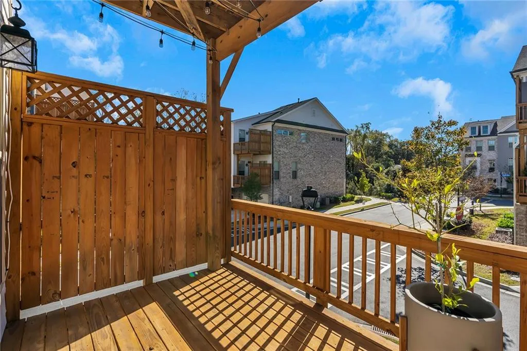 4302 Parkside Place, Atlanta, Georgia 30342, 2 Bedrooms Bedrooms, ,2 BathroomsBathrooms,Residential,Sold,4302 Parkside Place,6810851