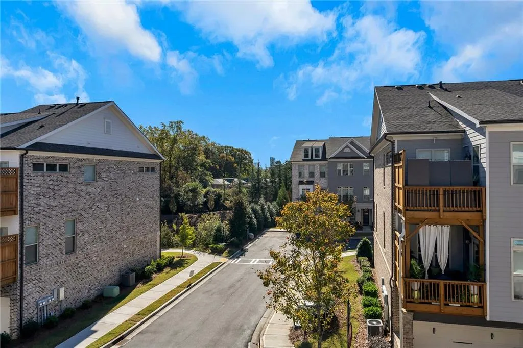 4302 Parkside Place, Atlanta, Georgia 30342, 2 Bedrooms Bedrooms, ,2 BathroomsBathrooms,Residential,Sold,4302 Parkside Place,6810851