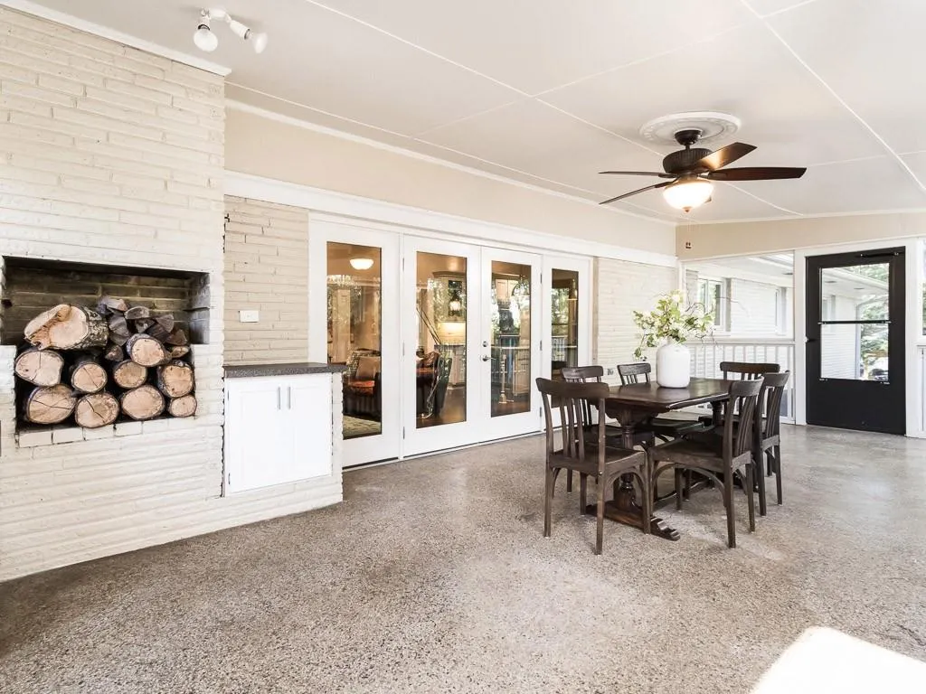5581 Arundel Drive, Sandy Springs, Georgia 30327, 5 Bedrooms Bedrooms, ,4 BathroomsBathrooms,Residential,Sold,5581 Arundel Drive,5766643