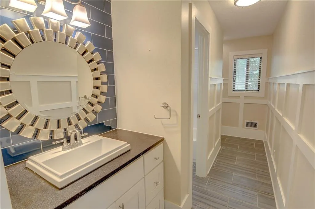 1878 Old Dominion Drive, Sandy Springs, Georgia 30350, 4 Bedrooms Bedrooms, ,2 BathroomsBathrooms,Residential,Sold,1878 Old Dominion Drive,6564102