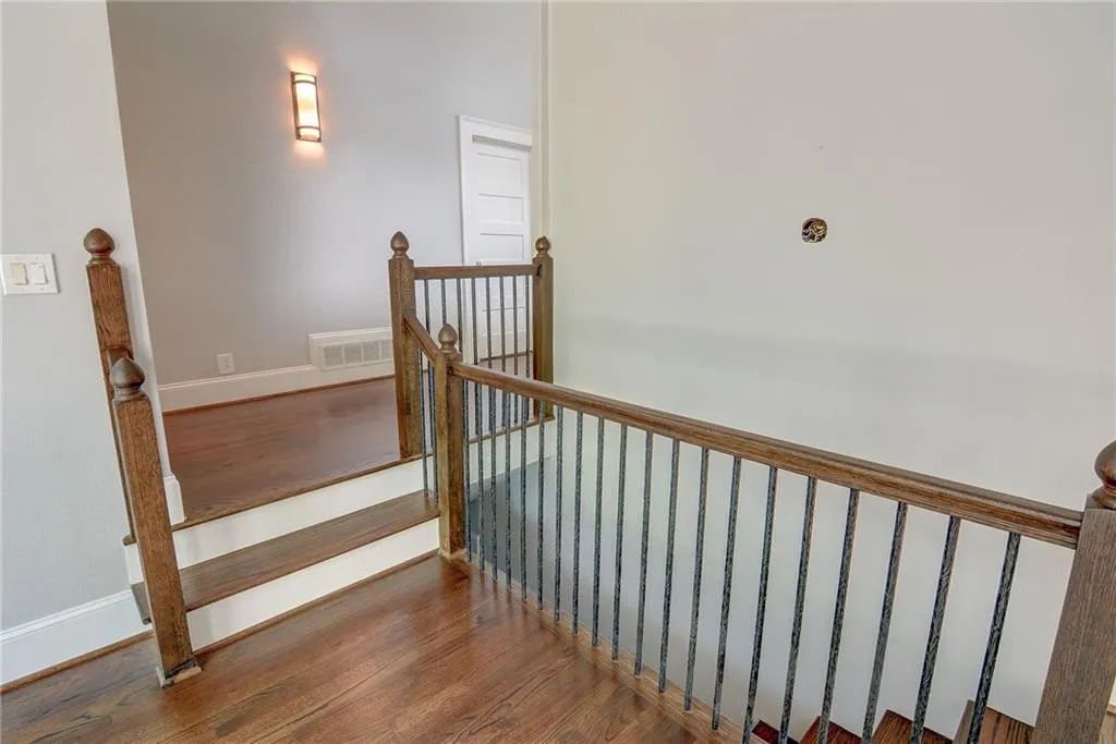 1878 Old Dominion Drive, Sandy Springs, Georgia 30350, 4 Bedrooms Bedrooms, ,2 BathroomsBathrooms,Residential,Sold,1878 Old Dominion Drive,6564102