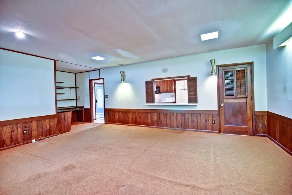 5190 Vernon Springs Trail, Atlanta, Georgia 30327, 4 Bedrooms Bedrooms, ,3 BathroomsBathrooms,Residential,Sold,5190 Vernon Springs Trail,5741160