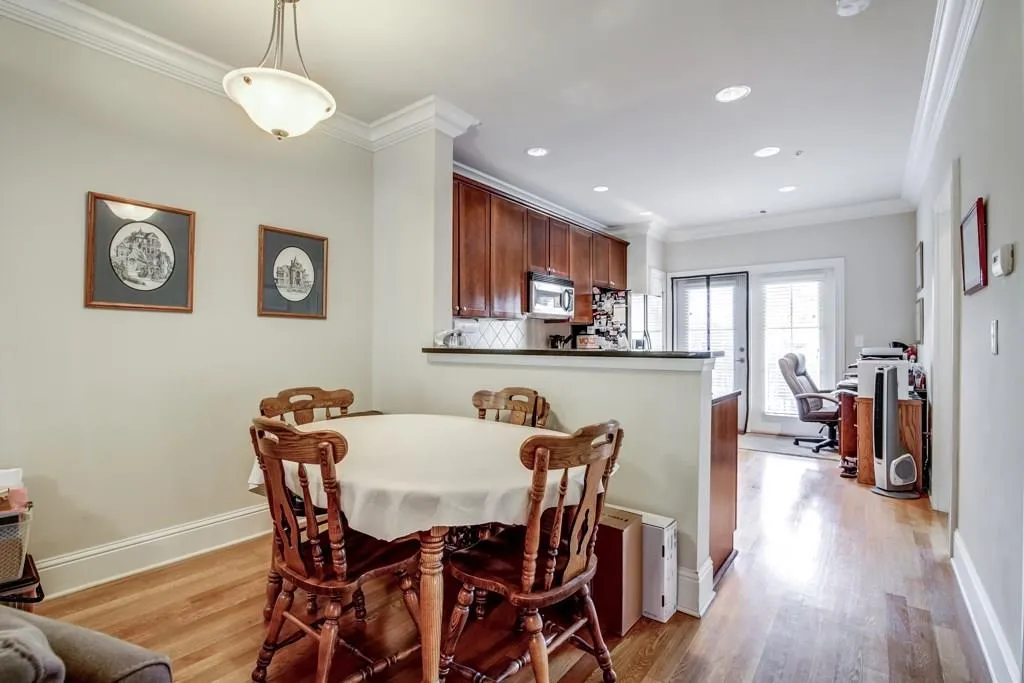244 Le Gran Bend Unit 0, Sandy Springs, Georgia 30328, 2 Bedrooms Bedrooms, ,2 BathroomsBathrooms,Residential,Sold,244 Le Gran Bend Unit 0,5969139