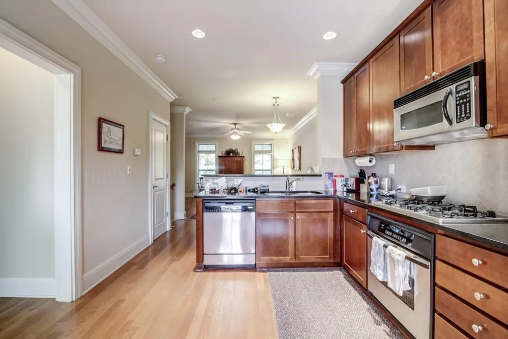 244 Le Gran Bend Unit 0, Sandy Springs, Georgia 30328, 2 Bedrooms Bedrooms, ,2 BathroomsBathrooms,Residential,Sold,244 Le Gran Bend Unit 0,5969139