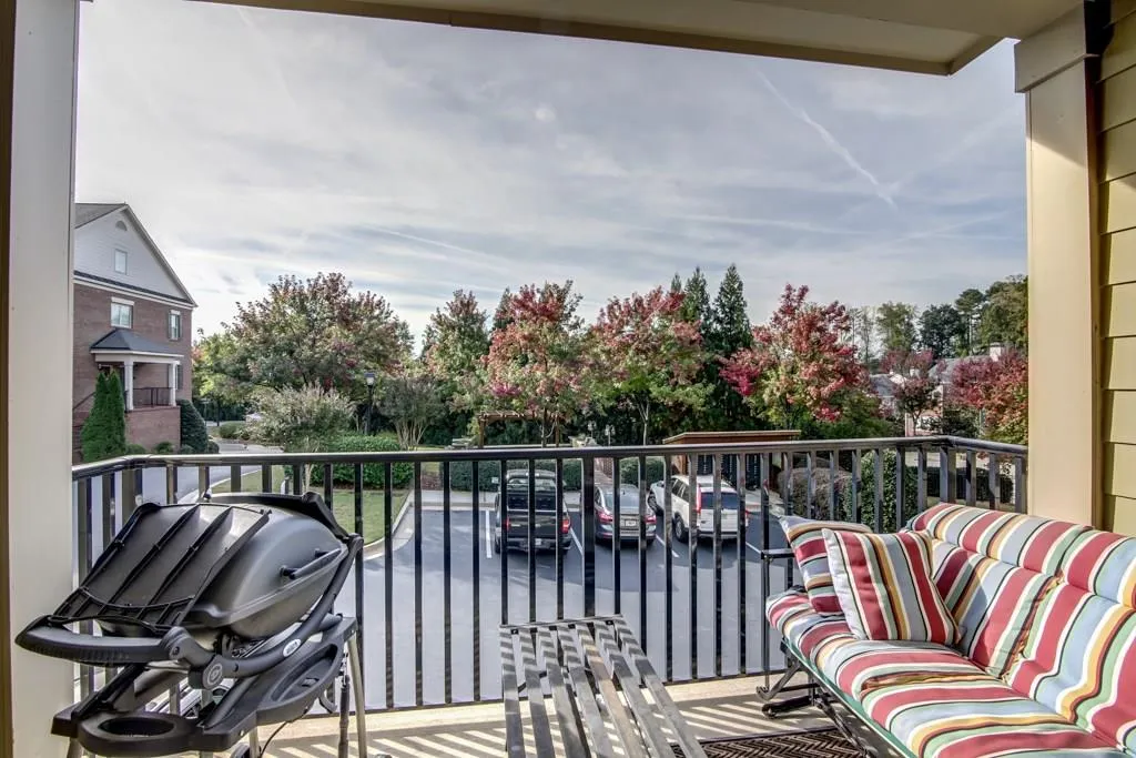 244 Le Gran Bend Unit 0, Sandy Springs, Georgia 30328, 2 Bedrooms Bedrooms, ,2 BathroomsBathrooms,Residential,Sold,244 Le Gran Bend Unit 0,5969139