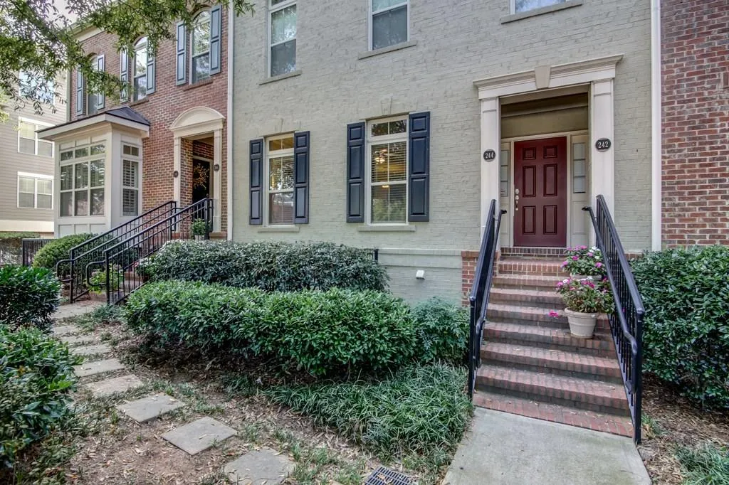 244 Le Gran Bend Unit 0, Sandy Springs, Georgia 30328, 2 Bedrooms Bedrooms, ,2 BathroomsBathrooms,Residential,Sold,244 Le Gran Bend Unit 0,5969139