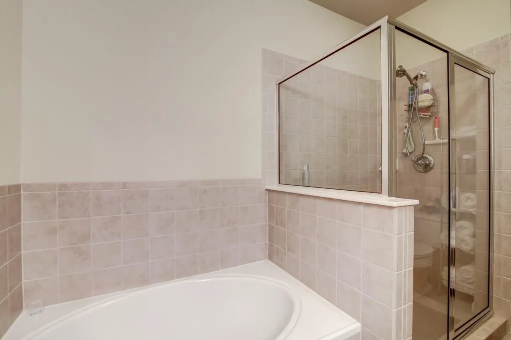 244 Le Gran Bend Unit 0, Sandy Springs, Georgia 30328, 2 Bedrooms Bedrooms, ,2 BathroomsBathrooms,Residential,Sold,244 Le Gran Bend Unit 0,5969139
