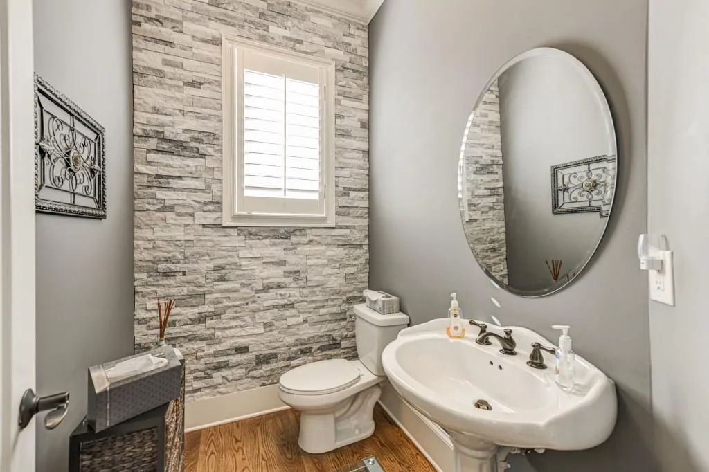 928 Boudreau Court, Sandy Springs, Georgia 30328, 3 Bedrooms Bedrooms, ,3 BathroomsBathrooms,Residential,Sold,928 Boudreau Court,6813596