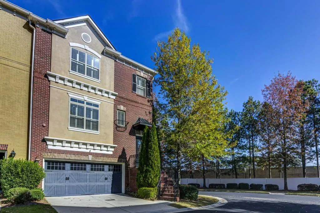 928 Boudreau Court, Sandy Springs, Georgia 30328, 3 Bedrooms Bedrooms, ,3 BathroomsBathrooms,Residential,Sold,928 Boudreau Court,6813596