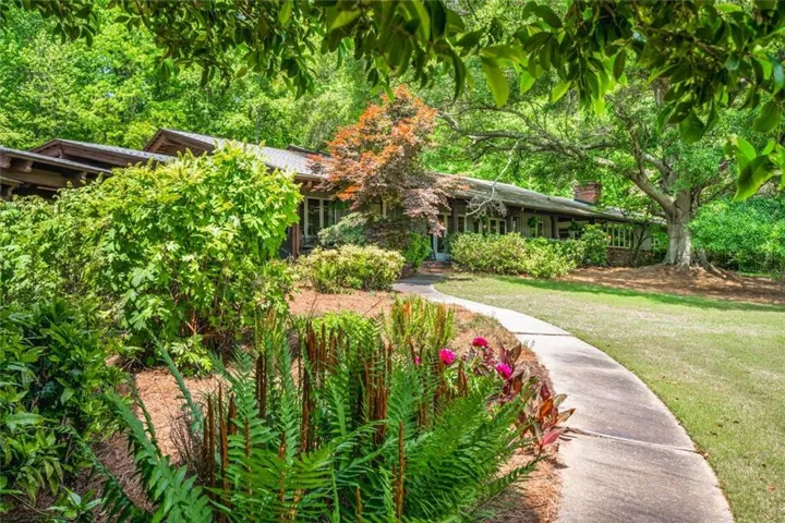 868 Powder Springs Street, Marietta, Georgia 30064