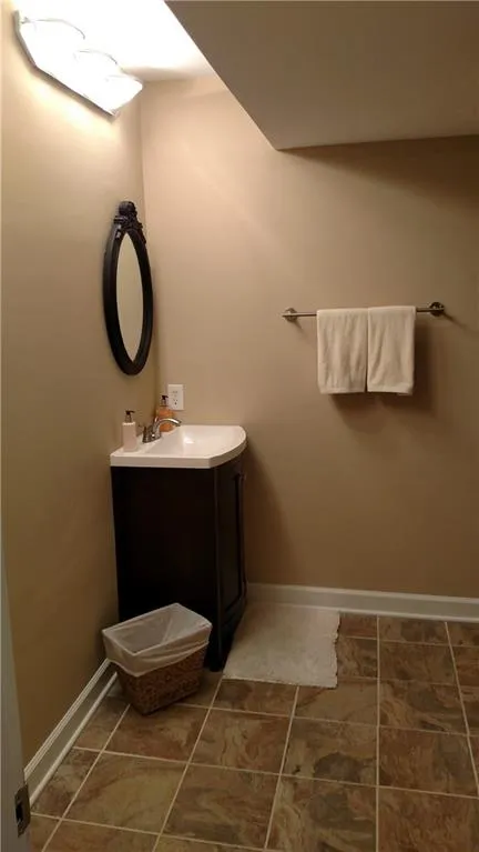 6851 Roswell Road Unit 024, Atlanta, Georgia 30328, 2 Bedrooms Bedrooms, ,2 BathroomsBathrooms,Residential,Sold,6851 Roswell Road Unit 024,5684745