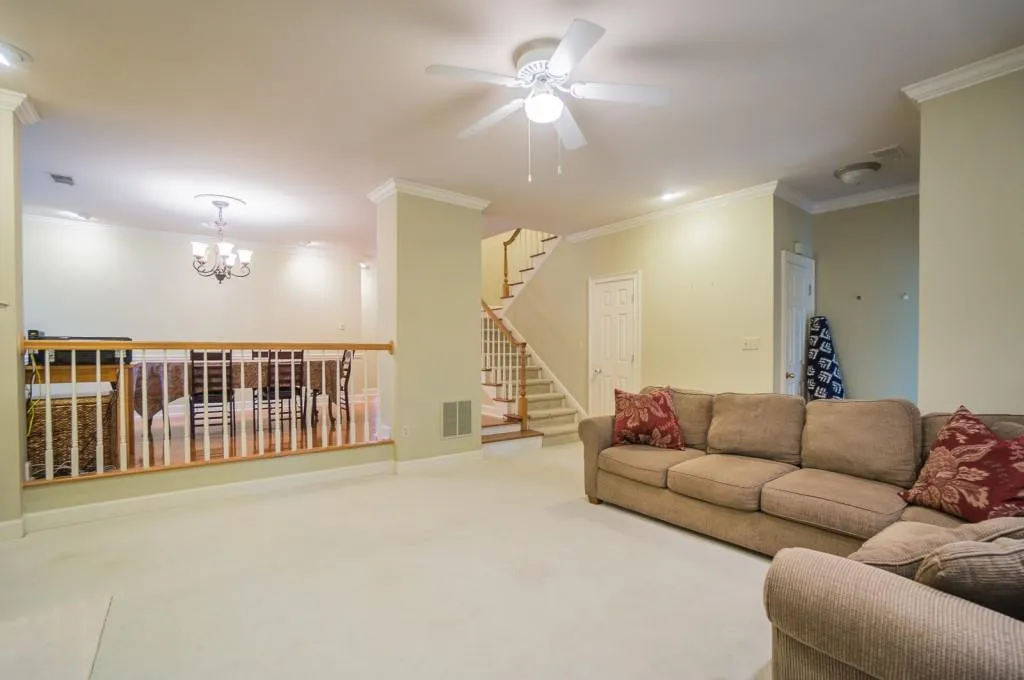 22 Westfair Court, Atlanta, Georgia 30328, 3 Bedrooms Bedrooms, ,2 BathroomsBathrooms,Residential,Sold,22 Westfair Court,5606374