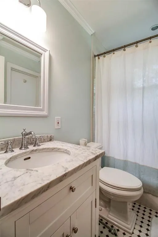 445 Pine Forest Road, Atlanta, Georgia 30342, 3 Bedrooms Bedrooms, ,2 BathroomsBathrooms,Residential,Sold,445 Pine Forest Road,5591241