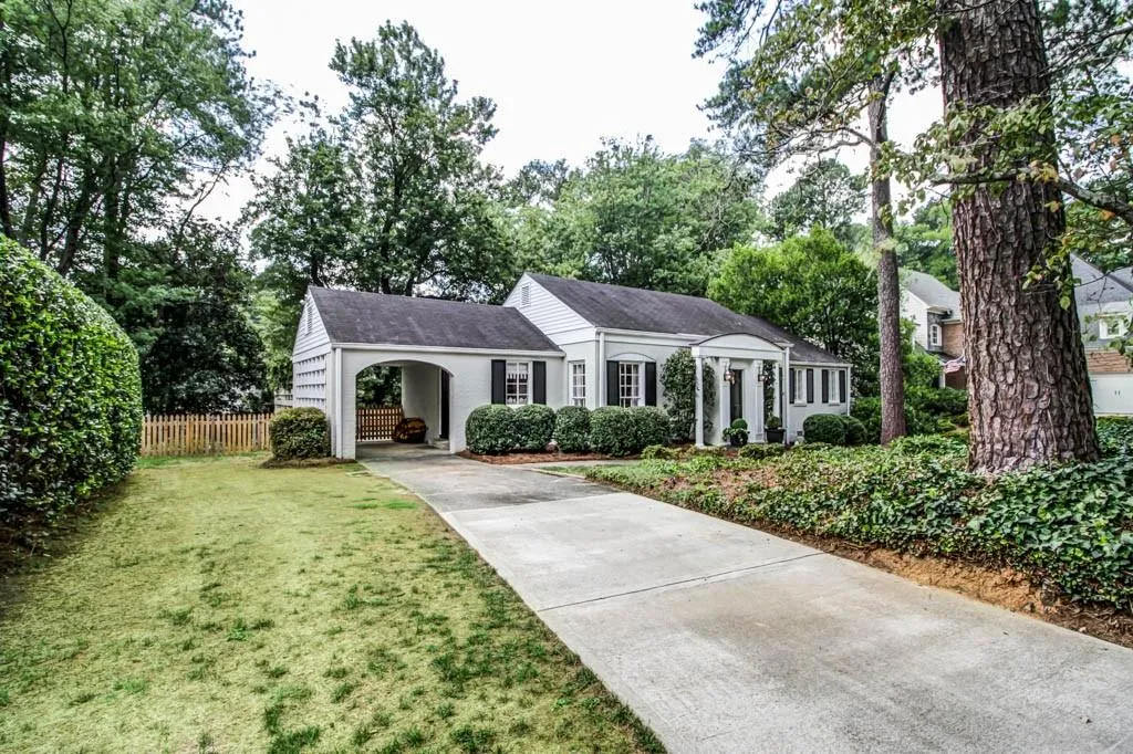 445 Pine Forest Road, Atlanta, Georgia 30342, 3 Bedrooms Bedrooms, ,2 BathroomsBathrooms,Residential,Sold,445 Pine Forest Road,5591241