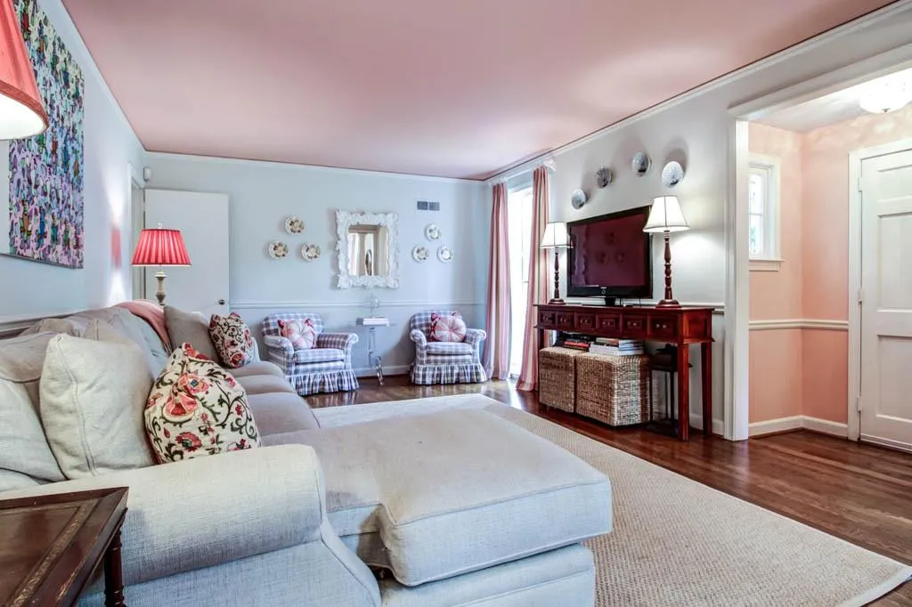 445 Pine Forest Road, Atlanta, Georgia 30342, 3 Bedrooms Bedrooms, ,2 BathroomsBathrooms,Residential,Sold,445 Pine Forest Road,5591241
