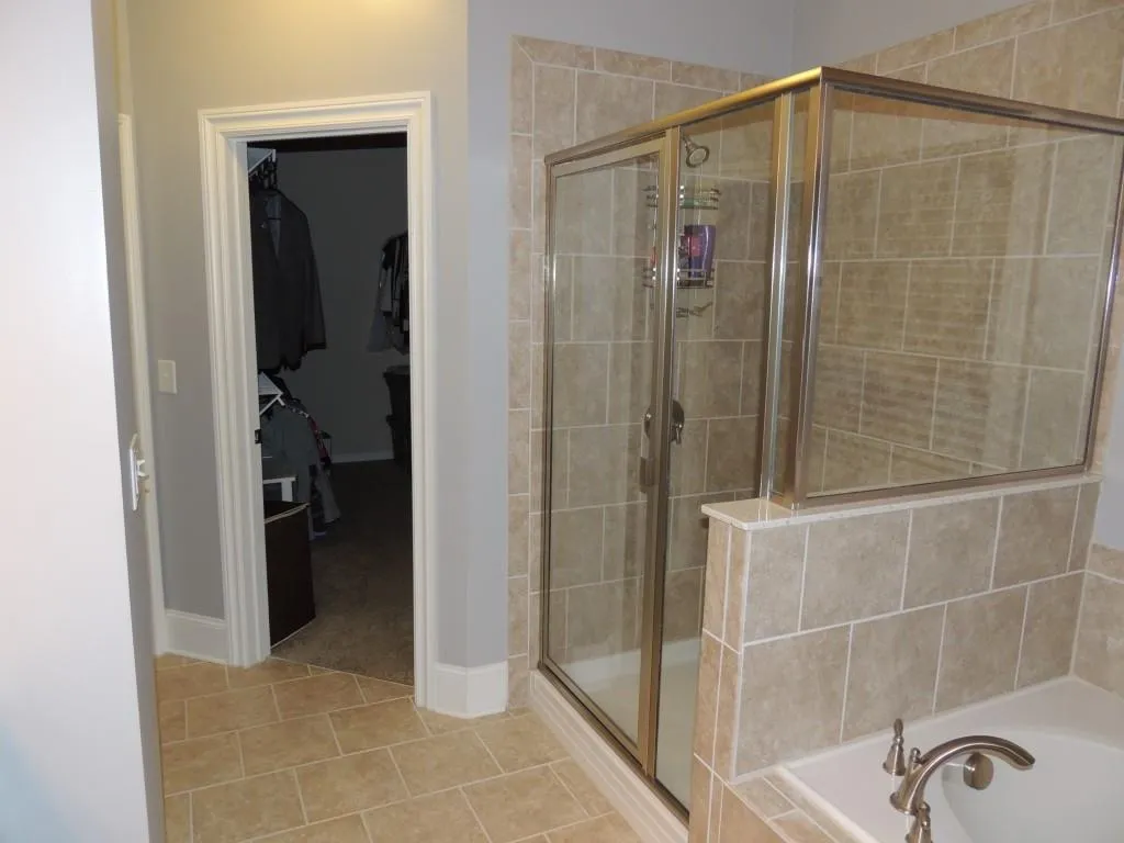 1215 Apperley Place, Sandy Springs, Georgia 30350, 4 Bedrooms Bedrooms, ,3 BathroomsBathrooms,Residential,Sold,1215 Apperley Place,5607123