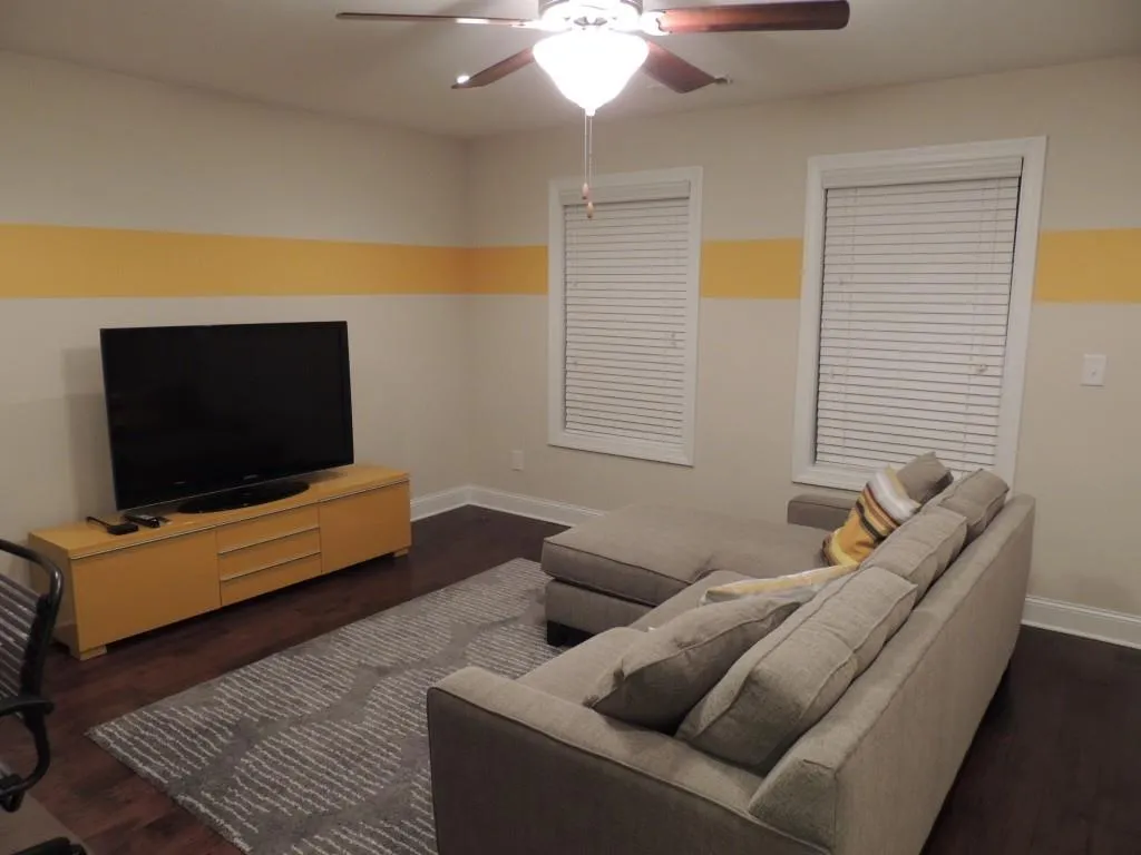 1215 Apperley Place, Sandy Springs, Georgia 30350, 4 Bedrooms Bedrooms, ,3 BathroomsBathrooms,Residential,Sold,1215 Apperley Place,5607123