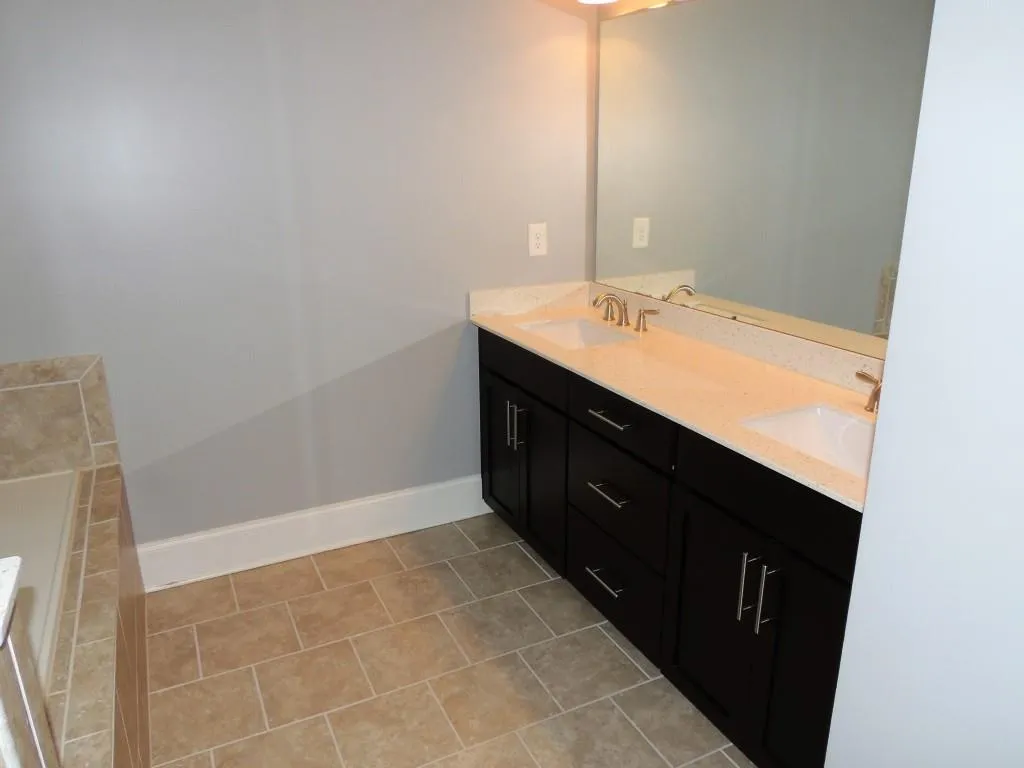 1215 Apperley Place, Sandy Springs, Georgia 30350, 4 Bedrooms Bedrooms, ,3 BathroomsBathrooms,Residential,Sold,1215 Apperley Place,5607123