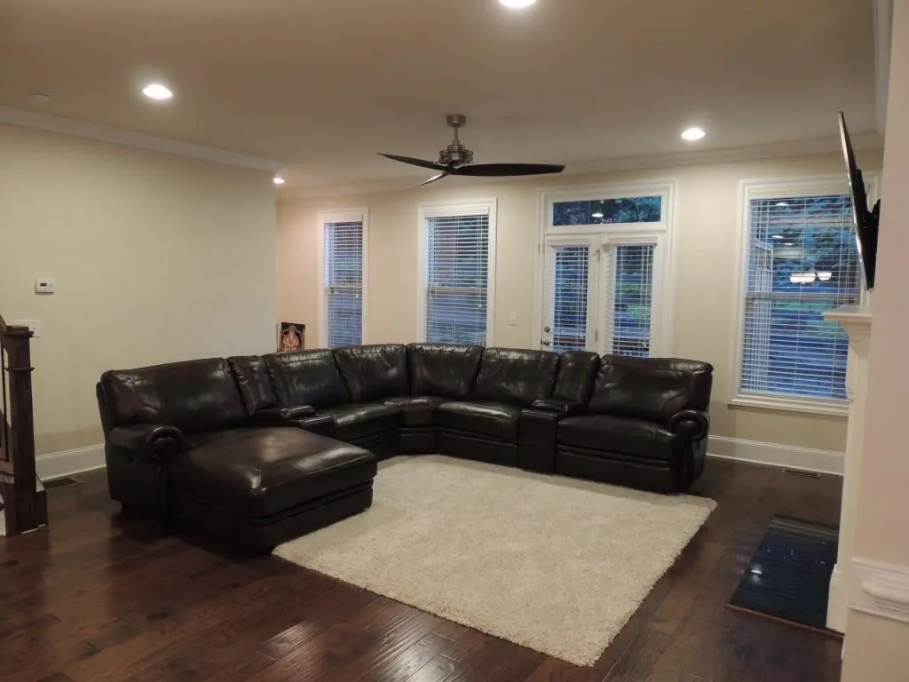 1215 Apperley Place, Sandy Springs, Georgia 30350, 4 Bedrooms Bedrooms, ,3 BathroomsBathrooms,Residential,Sold,1215 Apperley Place,5607123