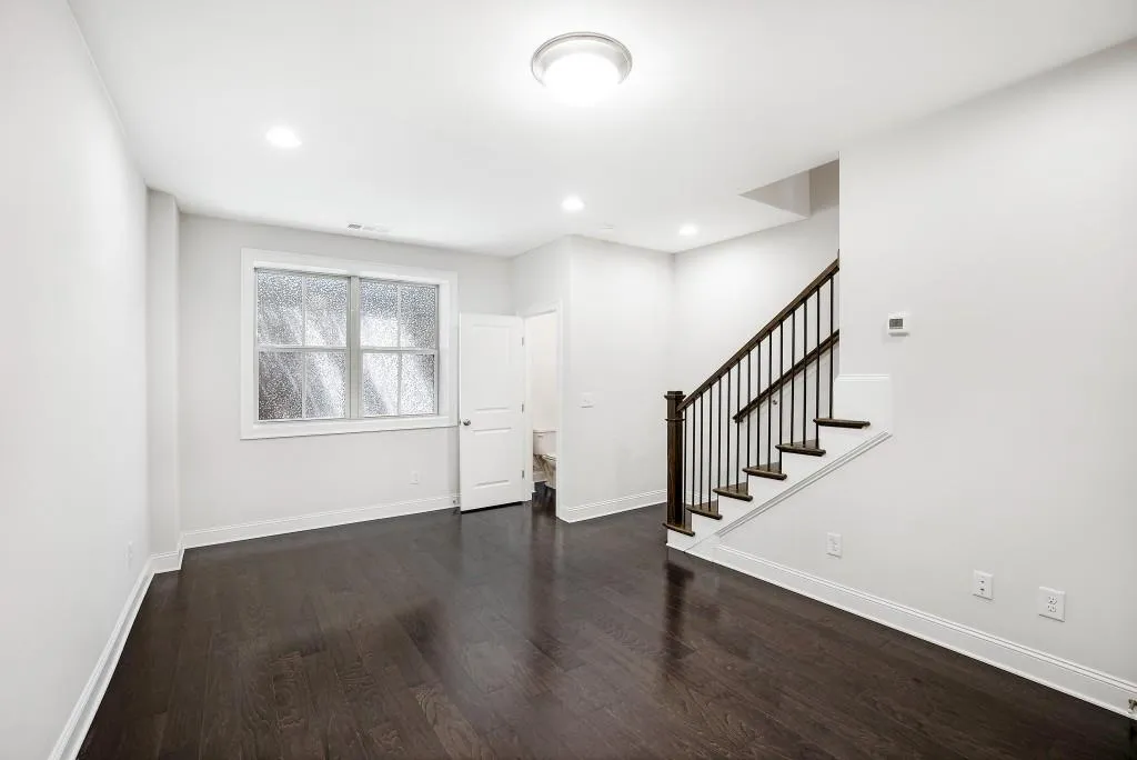 4243 Deming Circle, Sandy Springs, Georgia 30342, 2 Bedrooms Bedrooms, ,2 BathroomsBathrooms,Residential,Sold,4243 Deming Circle,7035161