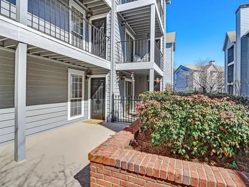 314 Granville Court Unit 314, Atlanta, Georgia 30328, 2 Bedrooms Bedrooms, ,2 BathroomsBathrooms,Residential,Sold,314 Granville Court Unit 314,6850793