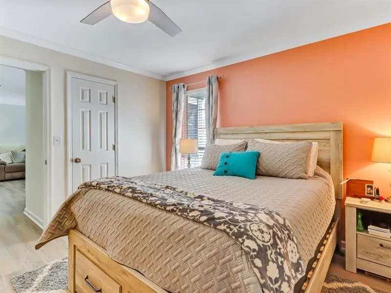 314 Granville Court Unit 314, Atlanta, Georgia 30328, 2 Bedrooms Bedrooms, ,2 BathroomsBathrooms,Residential,Sold,314 Granville Court Unit 314,6850793