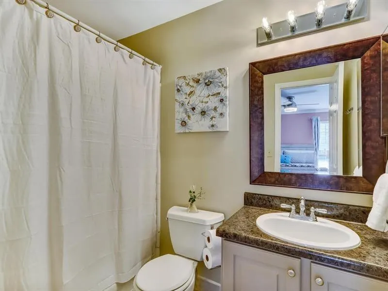 314 Granville Court Unit 314, Atlanta, Georgia 30328, 2 Bedrooms Bedrooms, ,2 BathroomsBathrooms,Residential,Sold,314 Granville Court Unit 314,6850793