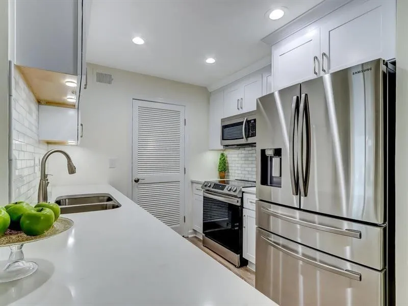 314 Granville Court Unit 314, Atlanta, Georgia 30328, 2 Bedrooms Bedrooms, ,2 BathroomsBathrooms,Residential,Sold,314 Granville Court Unit 314,6850793