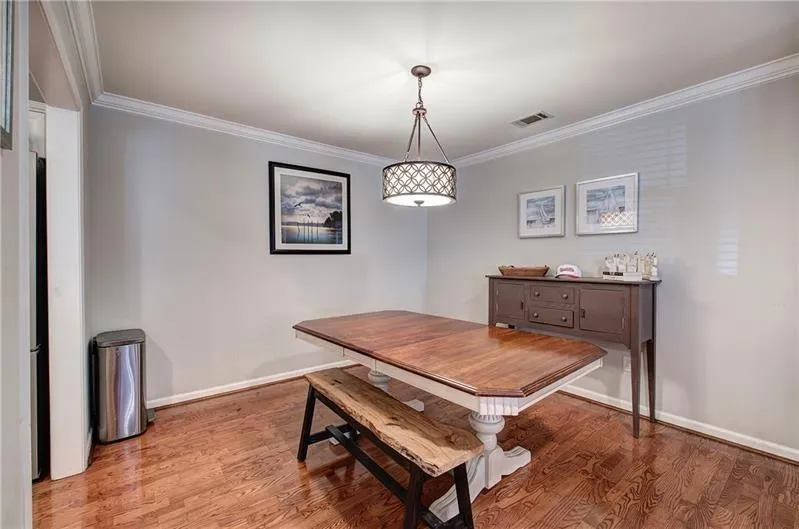 505 Bainbridge Drive, Atlanta, Georgia 30327, 2 Bedrooms Bedrooms, ,2 BathroomsBathrooms,Residential,Sold,505 Bainbridge Drive,7559442