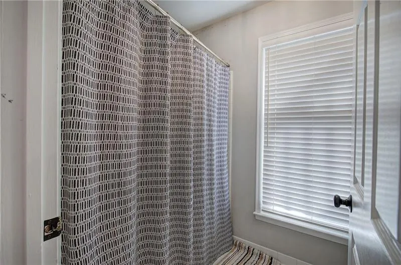 505 Bainbridge Drive, Atlanta, Georgia 30327, 2 Bedrooms Bedrooms, ,2 BathroomsBathrooms,Residential,Sold,505 Bainbridge Drive,7559442