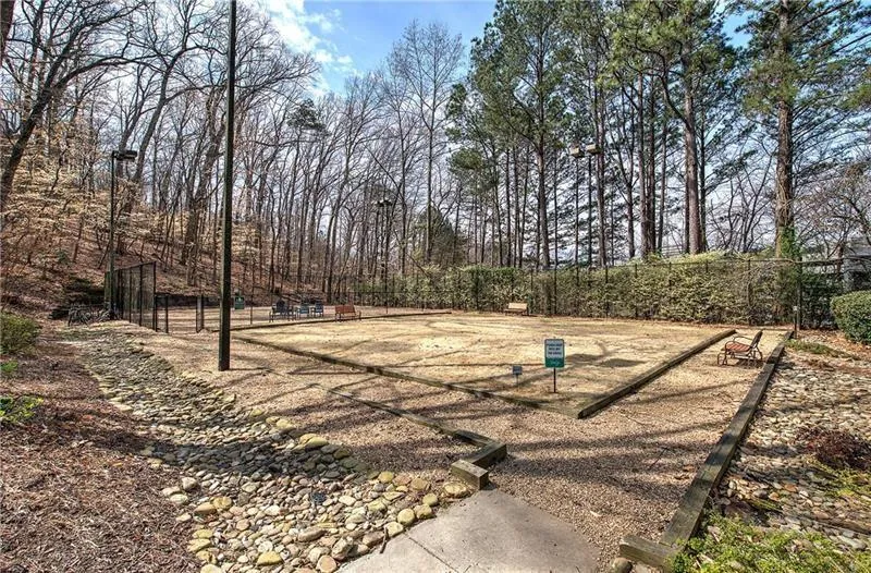505 Bainbridge Drive, Atlanta, Georgia 30327, 2 Bedrooms Bedrooms, ,2 BathroomsBathrooms,Residential,Sold,505 Bainbridge Drive,7559442