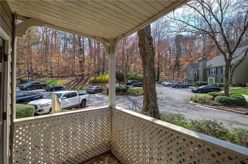 505 Bainbridge Drive, Atlanta, Georgia 30327, 2 Bedrooms Bedrooms, ,2 BathroomsBathrooms,Residential,Sold,505 Bainbridge Drive,7559442