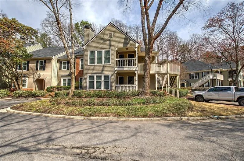505 Bainbridge Drive, Atlanta, Georgia 30327, 2 Bedrooms Bedrooms, ,2 BathroomsBathrooms,Residential,Sold,505 Bainbridge Drive,7559442