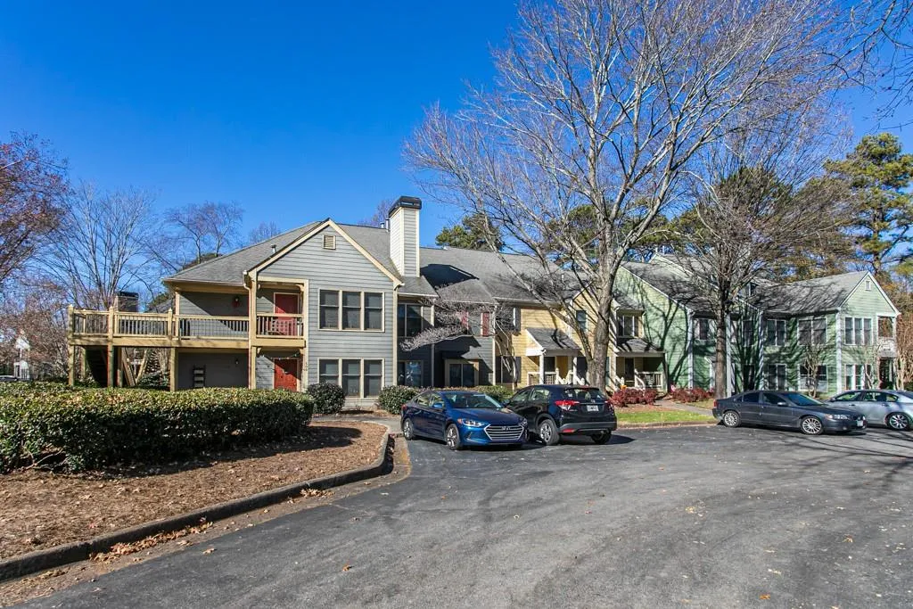 501 Abingdon Way, Sandy Springs, Georgia 30328, 2 Bedrooms Bedrooms, ,2 BathroomsBathrooms,Residential,Sold,501 Abingdon Way,6820980