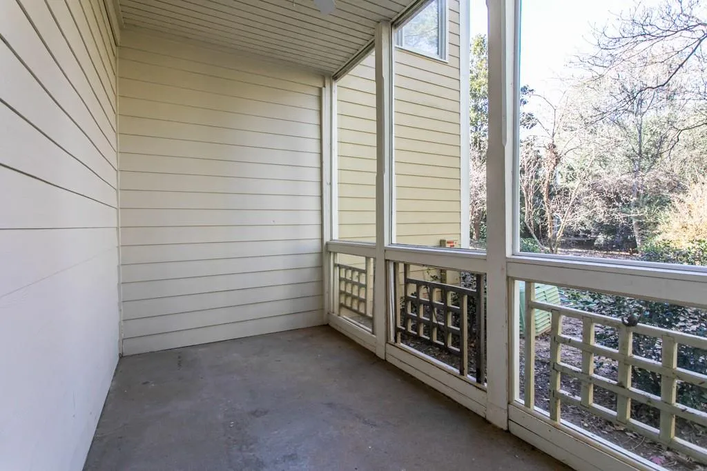 501 Abingdon Way, Sandy Springs, Georgia 30328, 2 Bedrooms Bedrooms, ,2 BathroomsBathrooms,Residential,Sold,501 Abingdon Way,6820980