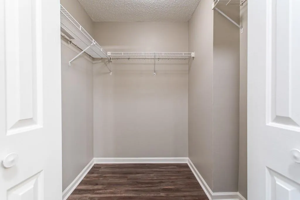 501 Abingdon Way, Sandy Springs, Georgia 30328, 2 Bedrooms Bedrooms, ,2 BathroomsBathrooms,Residential,Sold,501 Abingdon Way,6820980