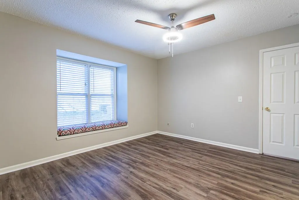 501 Abingdon Way, Sandy Springs, Georgia 30328, 2 Bedrooms Bedrooms, ,2 BathroomsBathrooms,Residential,Sold,501 Abingdon Way,6820980