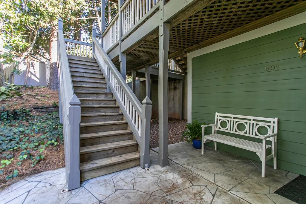 501 Abingdon Way, Sandy Springs, Georgia 30328, 2 Bedrooms Bedrooms, ,2 BathroomsBathrooms,Residential,Sold,501 Abingdon Way,6820980
