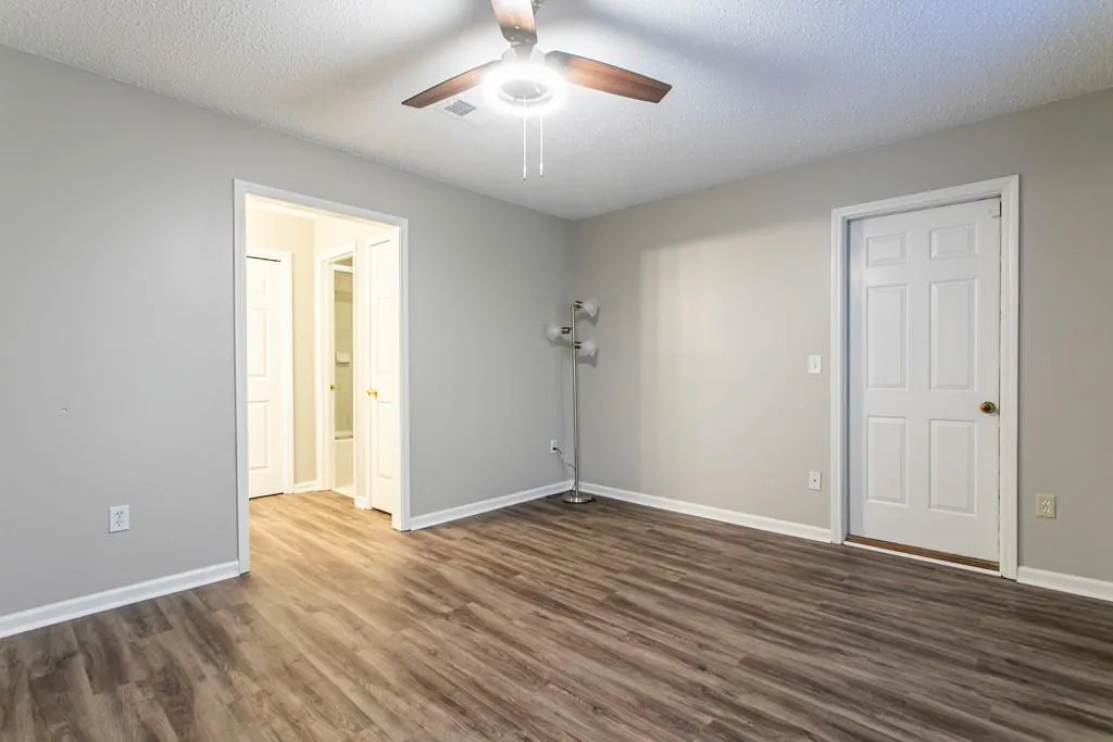 501 Abingdon Way, Sandy Springs, Georgia 30328, 2 Bedrooms Bedrooms, ,2 BathroomsBathrooms,Residential,Sold,501 Abingdon Way,6820980