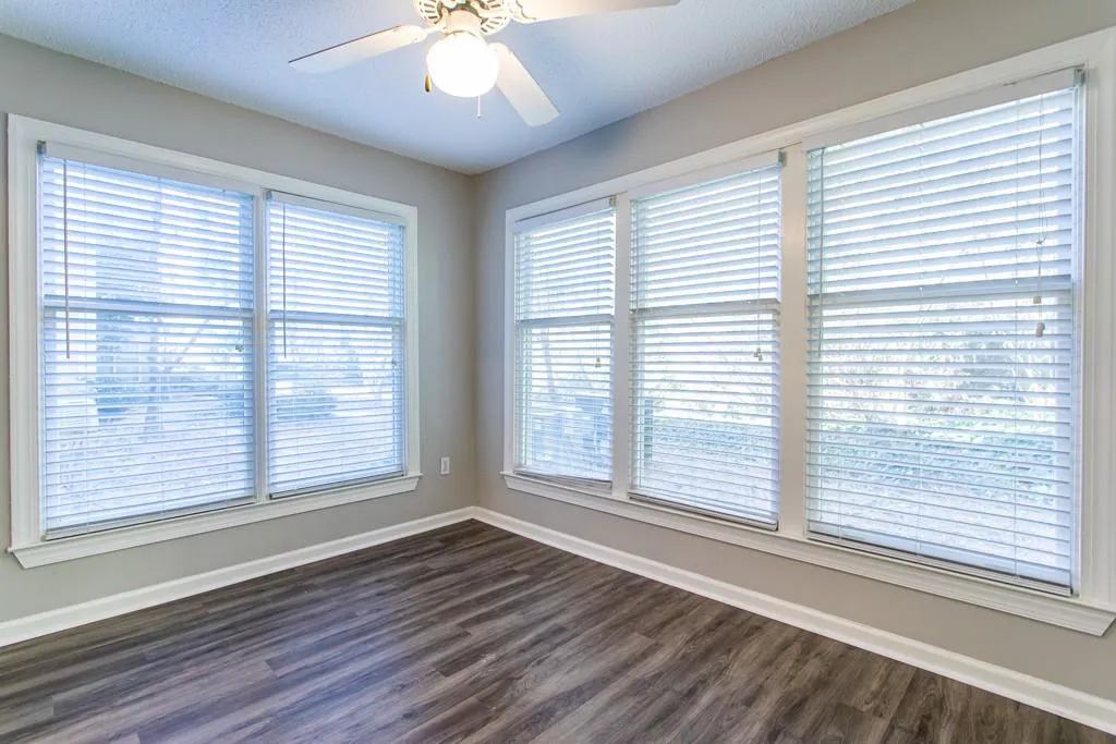 501 Abingdon Way, Sandy Springs, Georgia 30328, 2 Bedrooms Bedrooms, ,2 BathroomsBathrooms,Residential,Sold,501 Abingdon Way,6820980
