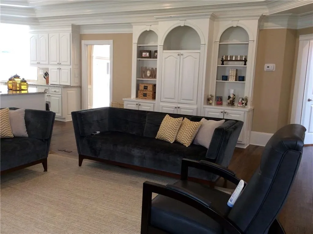 5078 Riverview Road, Atlanta, Georgia 30327, 7 Bedrooms Bedrooms, ,9 BathroomsBathrooms,Residential,Sold,5078 Riverview Road,5657720