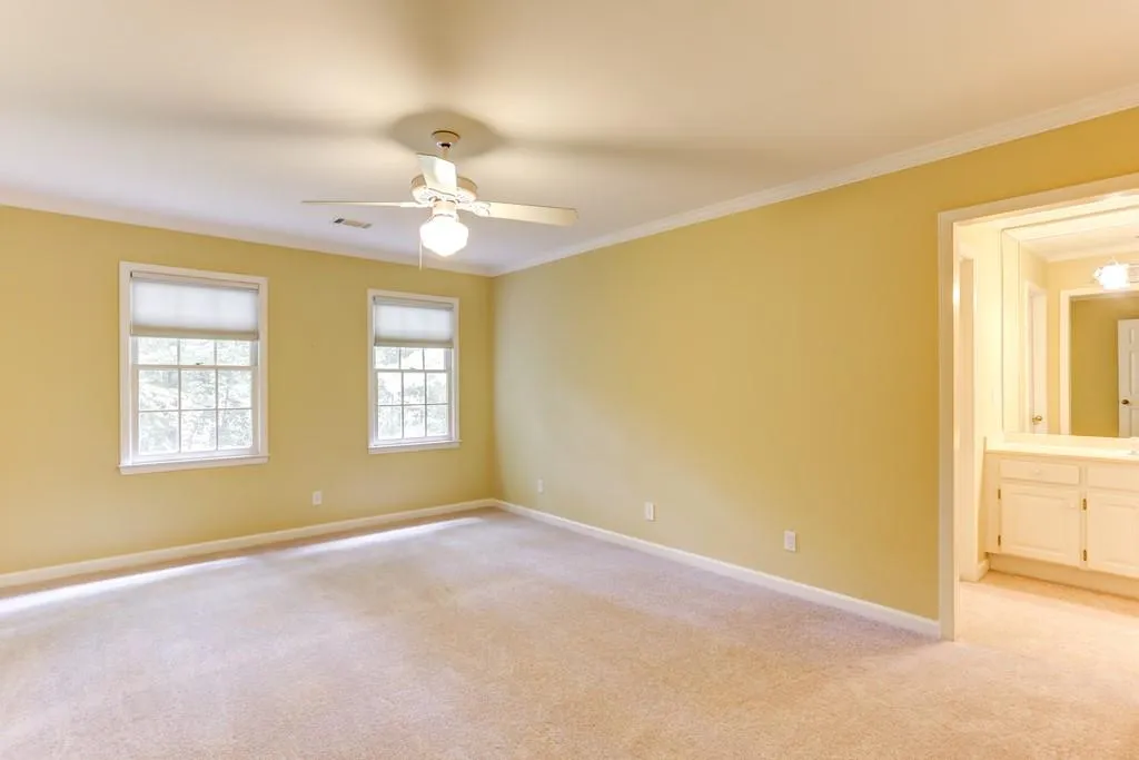 6391 Glenridge Drive Unit 125, Sandy Springs, Georgia 30328, 4 Bedrooms Bedrooms, ,2 BathroomsBathrooms,Residential,Sold,6391 Glenridge Drive Unit 125,6580837