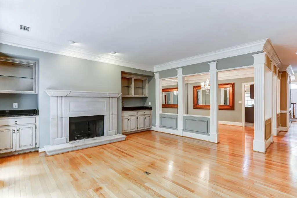 6391 Glenridge Drive Unit 125, Sandy Springs, Georgia 30328, 4 Bedrooms Bedrooms, ,2 BathroomsBathrooms,Residential,Sold,6391 Glenridge Drive Unit 125,6580837