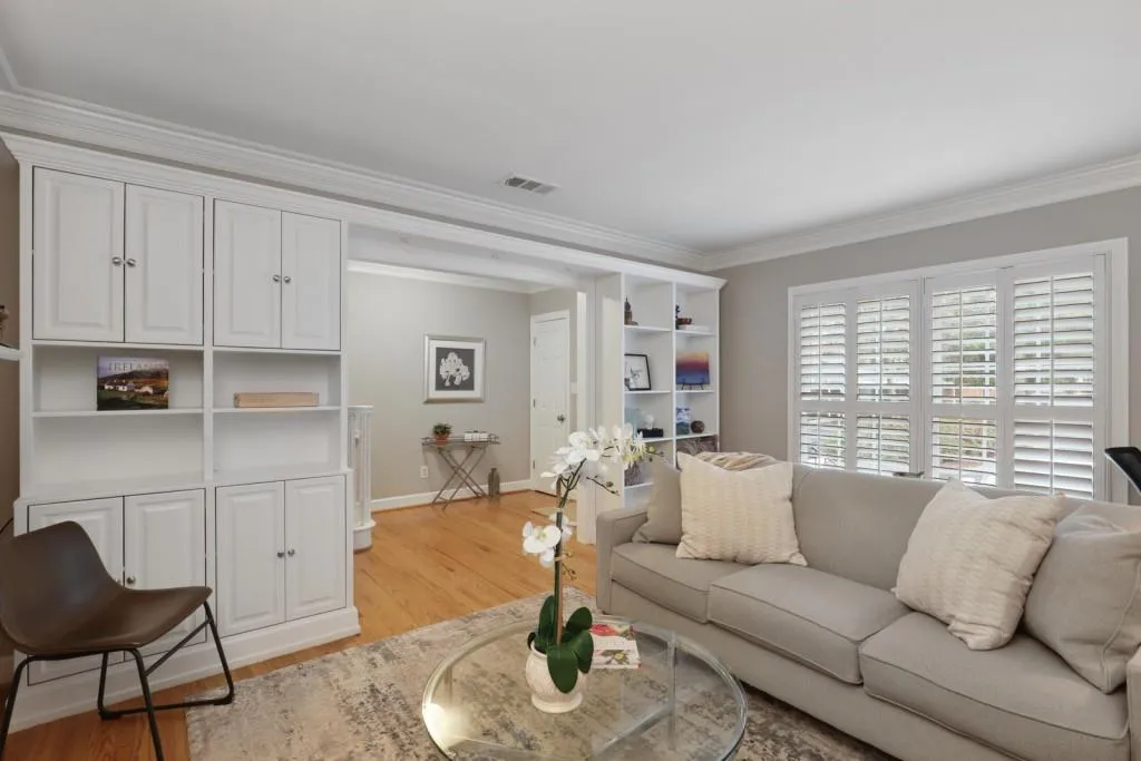 80 Mount Vernon Circle, Sandy Springs, Georgia 30338, 2 Bedrooms Bedrooms, ,2 BathroomsBathrooms,Residential,Sold,80 Mount Vernon Circle,7028129